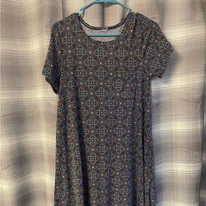 Lularoe small Carly